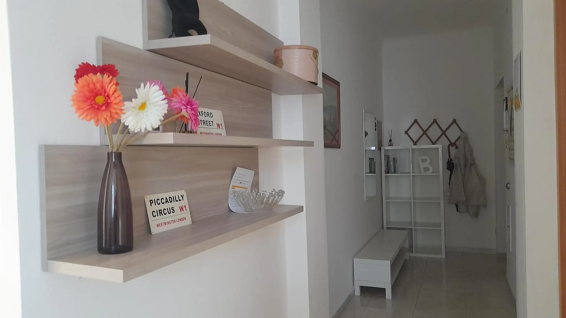 Apartment Duomo Bocconi Navigli Milano Italia